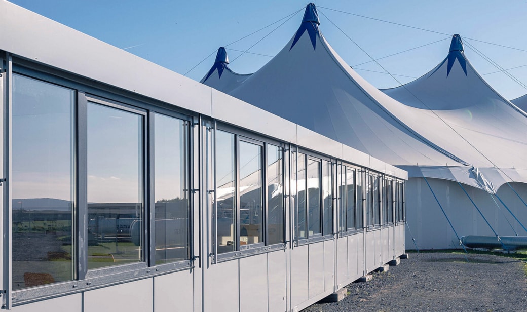 Attraktive Interimsspielstätte mit Rhein-Mosel-Blick